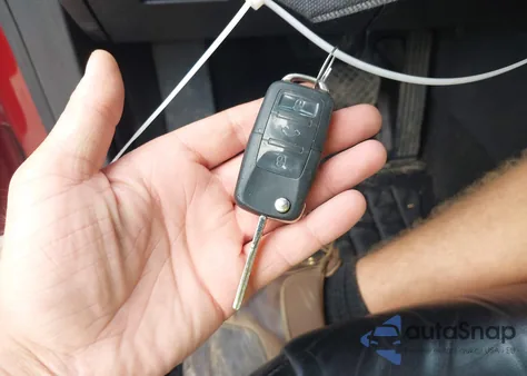 2010 Volkswagen Tiguan Se из США, поврежденный, VIN WVGBV7AX7AW000814